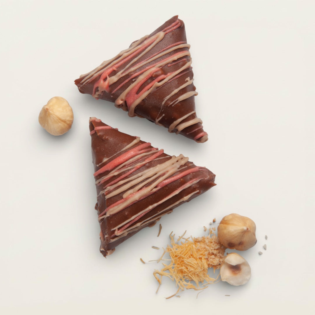 SAMSA CŒUR NOISETTE CROUSTILLANTE FAÇON DUBAI